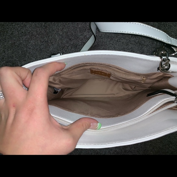 Nine West purse - Picture 3 of 4